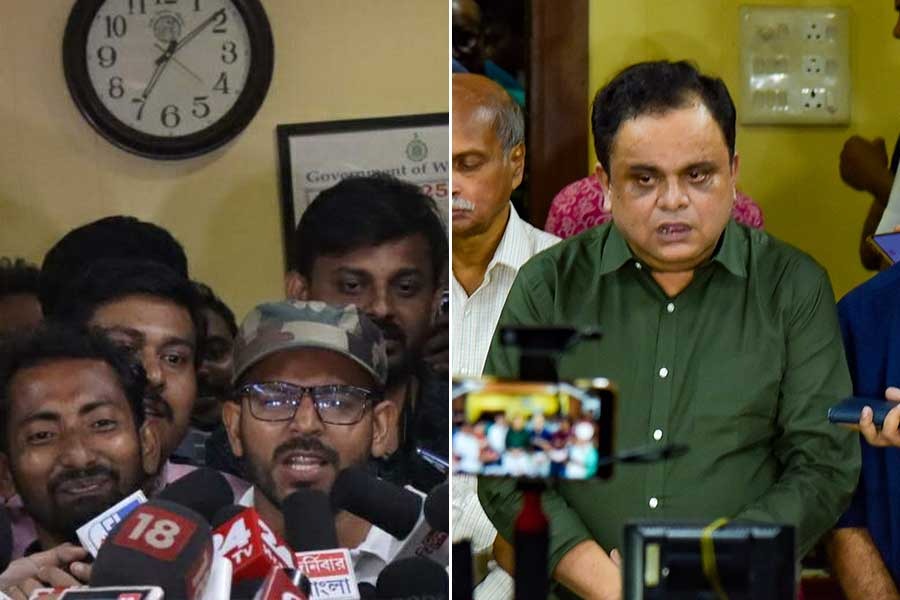 ফিরবে চাকরি? বিকাশ ভবনের বৈঠকে ‘দিদির আশ্বাস’ মনে করালেন ব্রাত্য