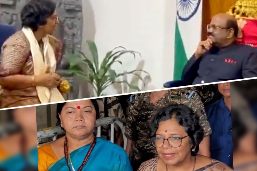 সুরক্ষা চাই, রাজভবনেও দাবি জাতীয় মহিলা কমিশনের প্রতিনিধিদের