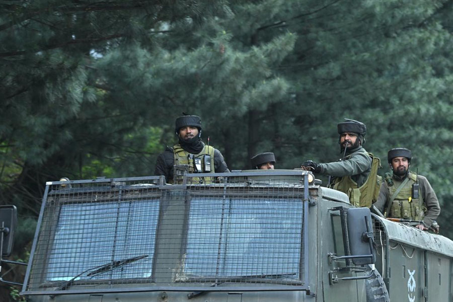Terrorist killed in gunfight in J&K's Shopian