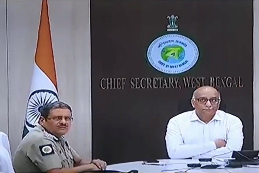 West Bengal government writes to center over migrant labourers safety