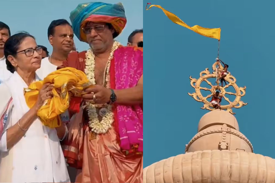 Mamata Banerjee give 10 lakhs life insurance those who hoist flag in Digha Jagannath Temple