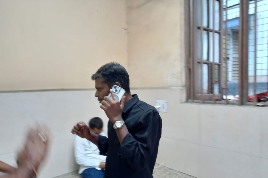 3 people, including two children from same family died in fire in Burrabazar Fire