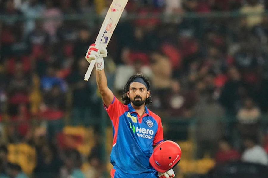 Akash Chopra slams RCB for auction strategy on KL Rahul