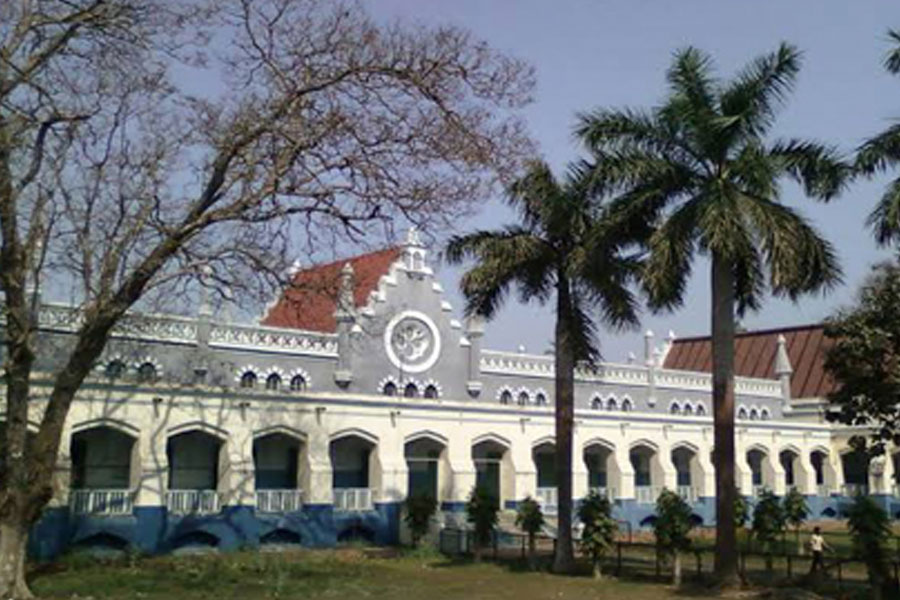 Murshidabad University issued a notification for the recruitment of Guest Teacher Posts.