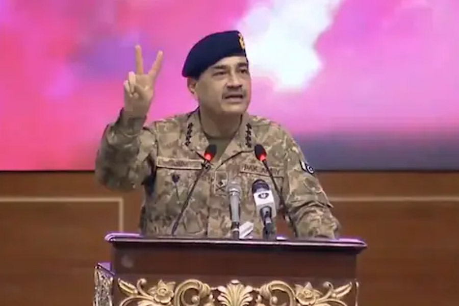 Pakistan army chief comment on Indian Army and Kashmir
