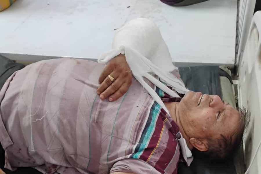 Tragic accident in a race between two buses in Chapra