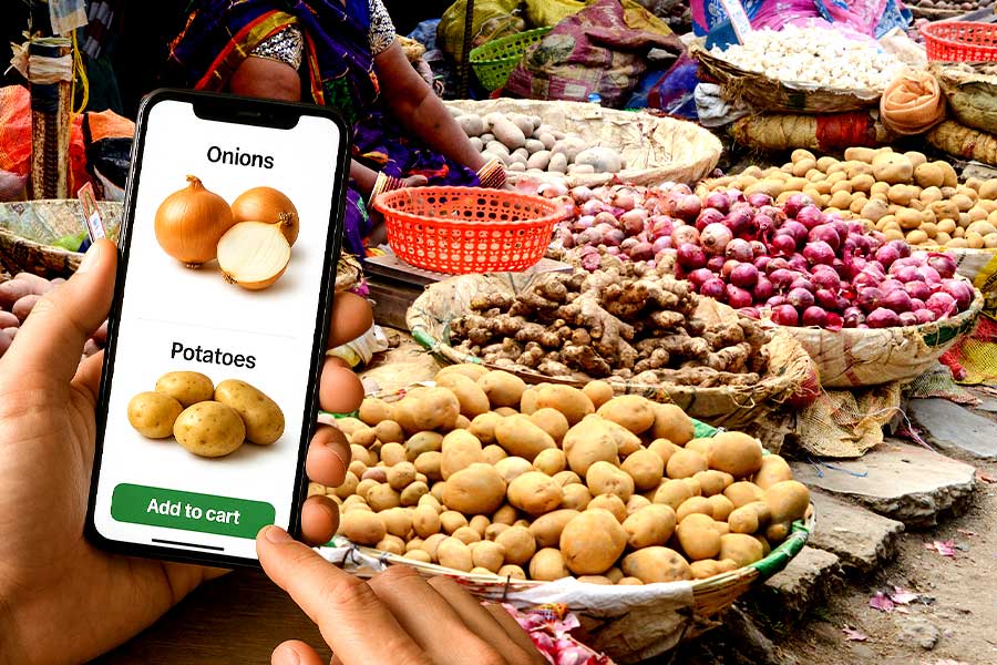 Kolkata's local seller faces trouble for online shopping