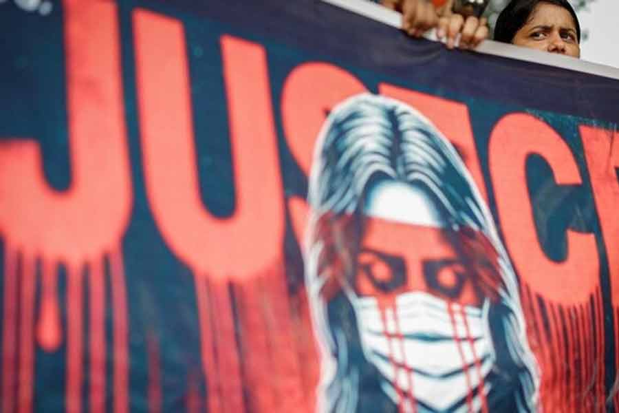 Supreme Court questions High Court's 'she invited trouble' remark in case