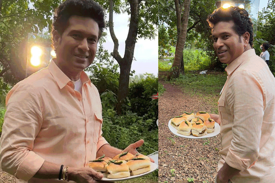 শচীনের ৫২-র জন্মদিনে শুভেচ্ছার বন্যা, ফিরে দেখা যাক ‘ঈশ্বরে’র আপন দেশ!