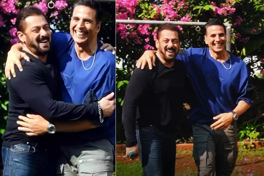 Akshay Kumar Showers Praise On 'Tiger' Salman Khan
