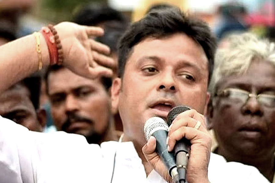 Santanu Banerjee wants to return TMC
