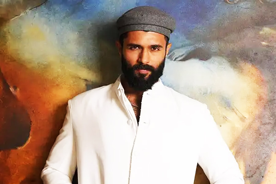 Complaint against Vijay Deverakonda for comparing Pahalgam to tribal clashes