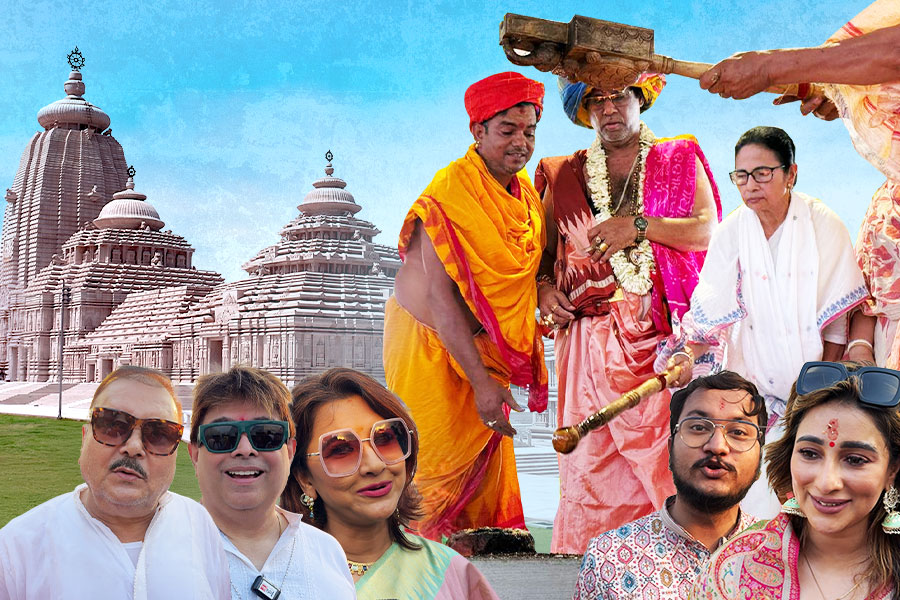 দিঘায় মহাযজ্ঞে মুখ্যমন্ত্রী, জগন্নাথ চরণে তারকার হাট