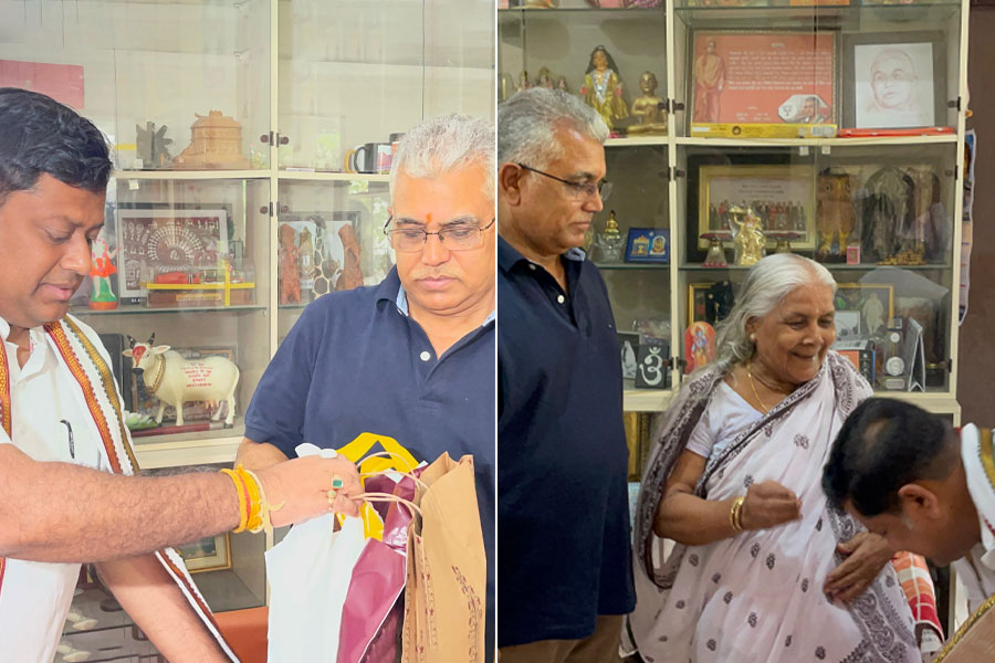 বিয়ের শুভেচ্ছা জানাতে দিলীপের বাসভবনে সুকান্ত-সহ অন্যান্য বিজেপি নেতারা