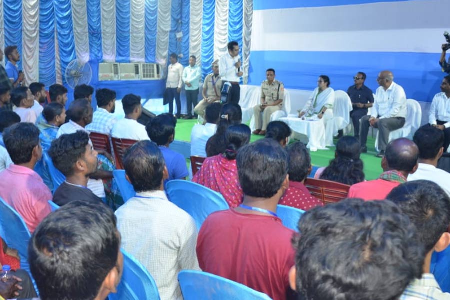 CM Mamata Banerjee meets those families devasted in time of unrest at Samserganj