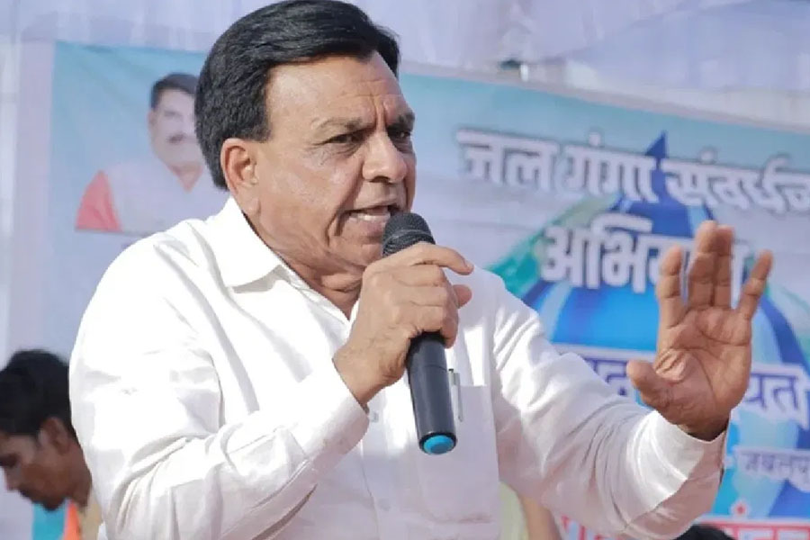 Nation’s Army bowing at PM’s feet, says Madhya Pradesh Deputy CM