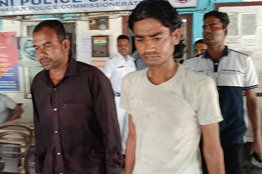 A Bangladeshi arrested from Dankuni