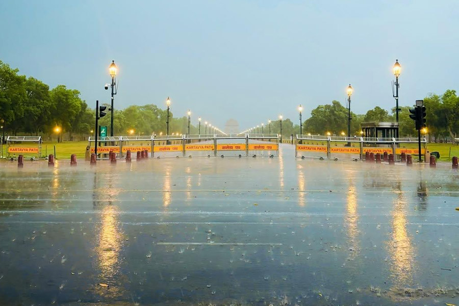 4 Killed, Over 140 Flights Delayed After Heavy Rain, Dust Storm In Delhi-NCR