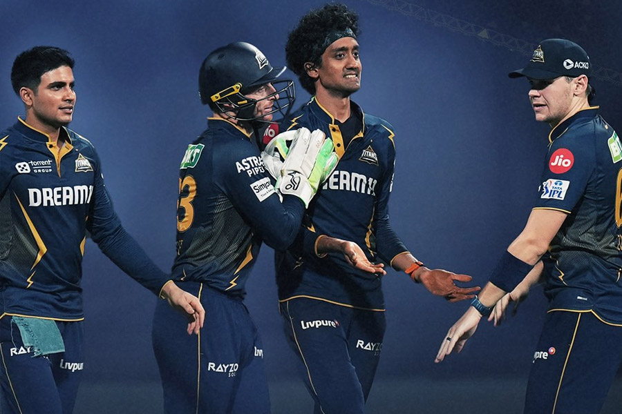 IPL 2025: Gujarat Titans Beats Mumbai Indians to go to top of the table