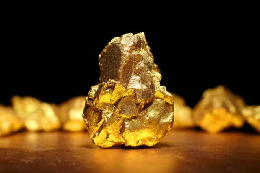 Lead turns to gold for a nanosecond in CERN’s fleeting alchemy breakthrough