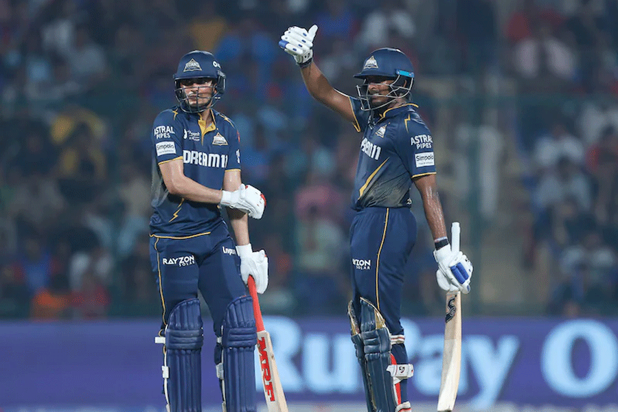 Gujrat titans beat Delhi capitals in IPL 2025