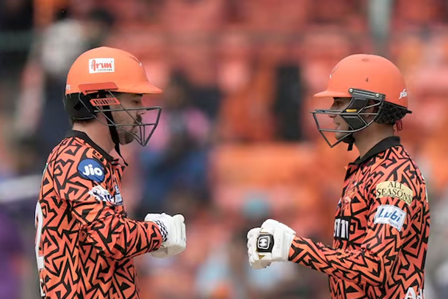 IPL 2025: Sunrisers cricketer infected with Corona, when is he coming to India?