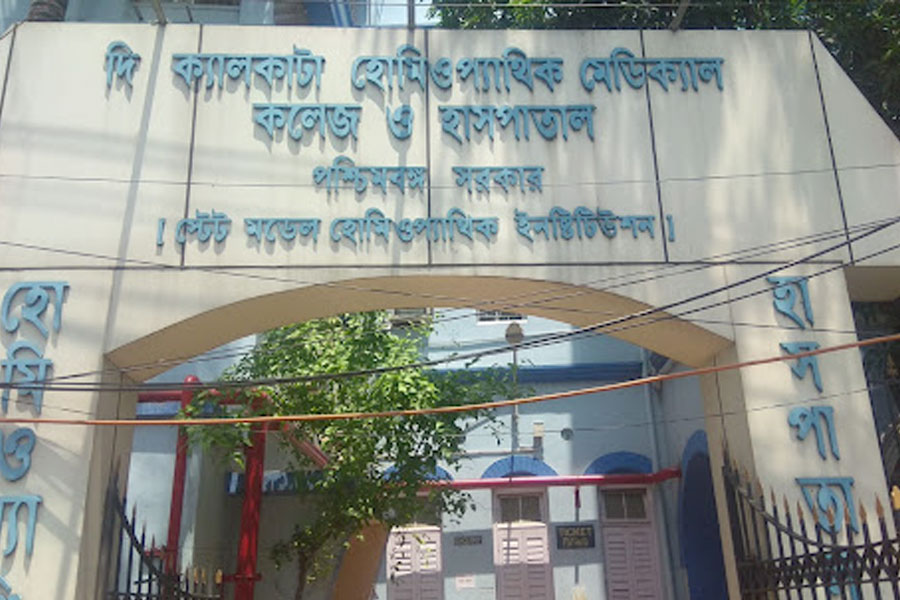 5 students fall sick before exam in Metropolitan Homeopathy college