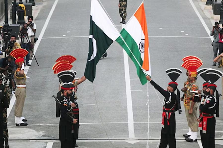 India-Pakistan agree to continue reducing alert levels days after Ceasefire