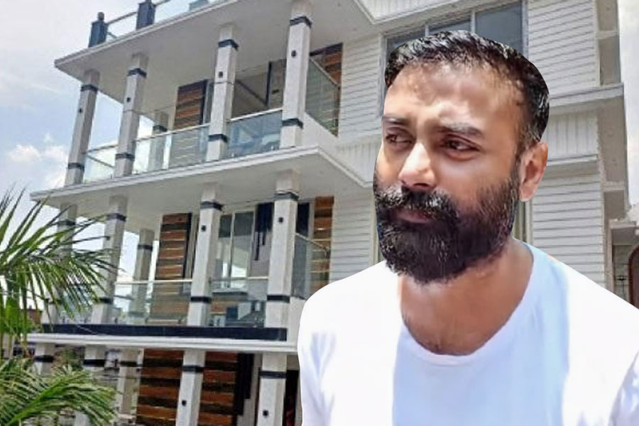 জুনেই ভাঙবে আড়িয়াদহের ‘ত্রাস’ জয়ন্ত সিংয়ের অট্টালিকা, টেন্ডার ডাকল কামারহাটি পুরসভা