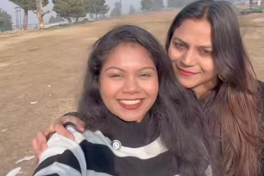 এবার নজরে জ্যোতির ইউটিউবার বান্ধবী, দু’জনে মিলে ঘুরতে গিয়েছিলেন পহেলগাঁও!