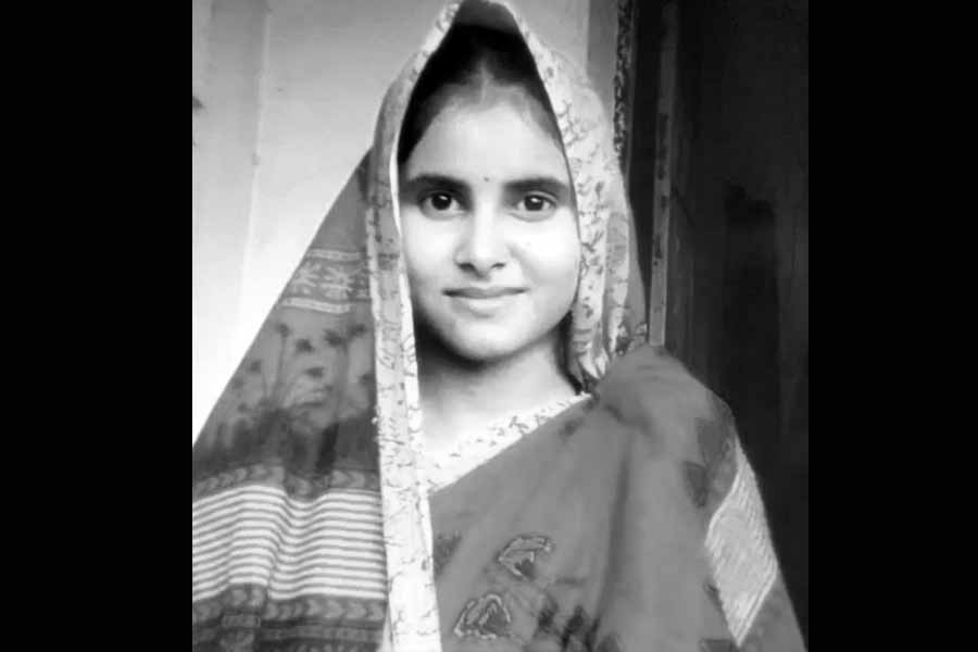 Again a woman dies in Medinipur Medical Saline Case