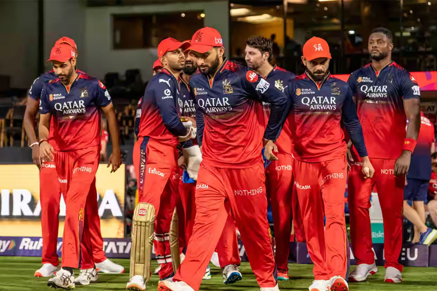 IPL 2025: RCB physio had to apologize to Kohli! For what crime?