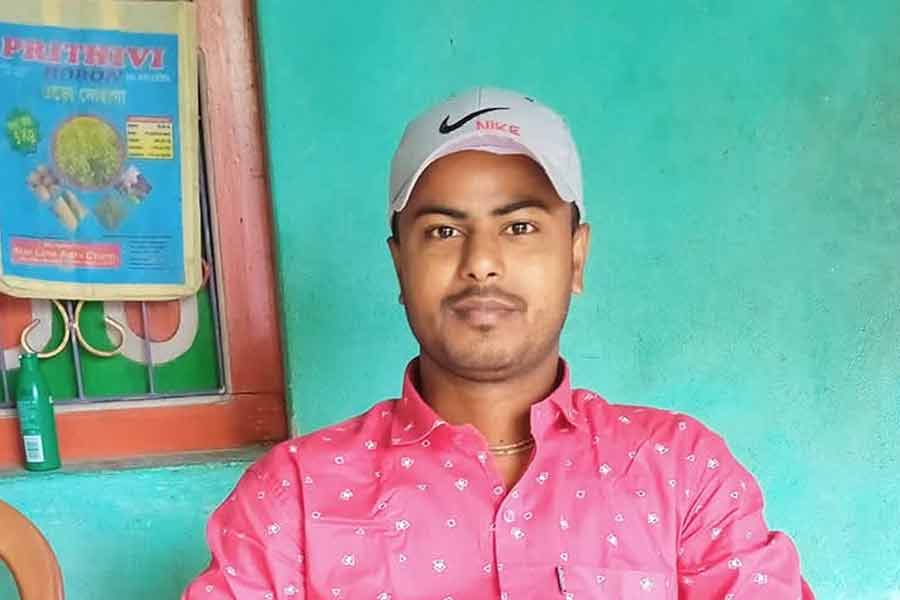 body of Trinamool worker found on the banks of the river in Itahar