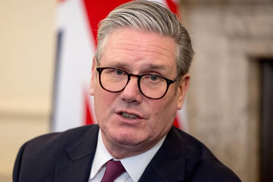 UK PM Kier Starmer announces to tightens immigration and visa law