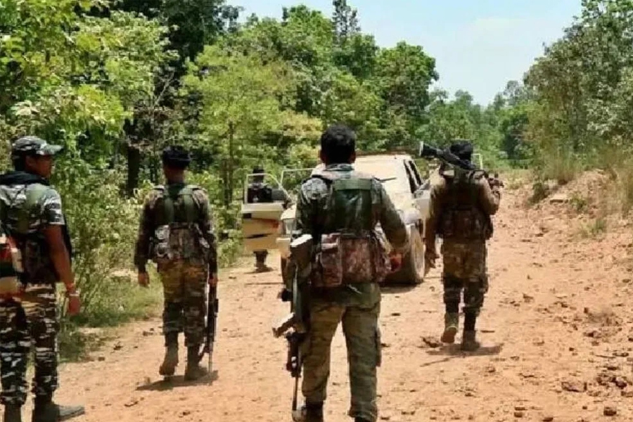 ঝাড়খণ্ডে নিরাপত্তারক্ষীদের সঙ্গে গুলির লড়াইয়ে খতম শীর্ষ মাওবাদী নেতা, আহত আরও ১