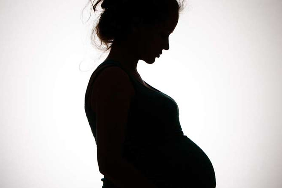 Telangana Woman Loses Twins After Doctor's 'Video Call' Treatment