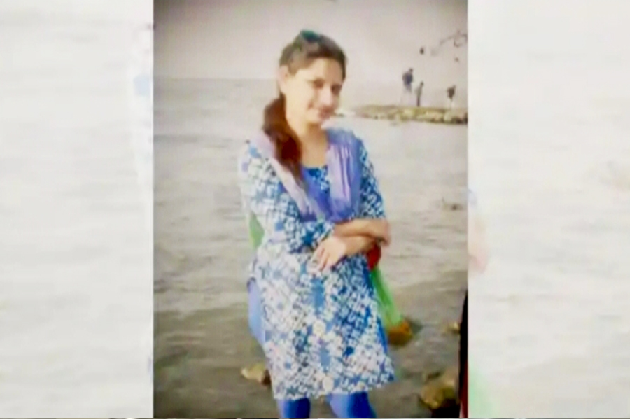 ছেলেকে ফেলে পাকিস্তানে যাওয়া মহিলাকে ভারতে ফেরাল পাক রেঞ্জার্স, চর নয় তো? তদন্তে পুলিশ