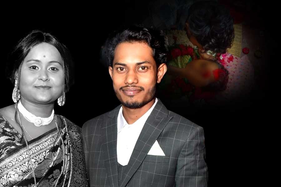 সিঁথিতে সিঁদুর, হল না শুধু সাত পাক, ক্যানসারে মৃত প্রেমিকাকে বিয়ে যুবকের
