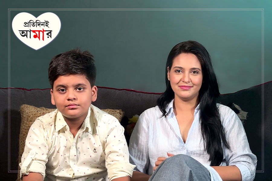ছেলের যুক্তির কাছে পরাস্ত মা, সহজকে নিয়ে বললেন প্রিয়াঙ্কা