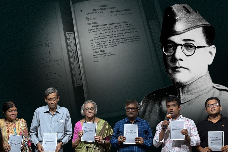 নেতাজি অন্তর্ধানে রহস্য, প্রকাশ্যে বিস্ফোরক রিপোর্ট, উঠছে প্রশ্ন