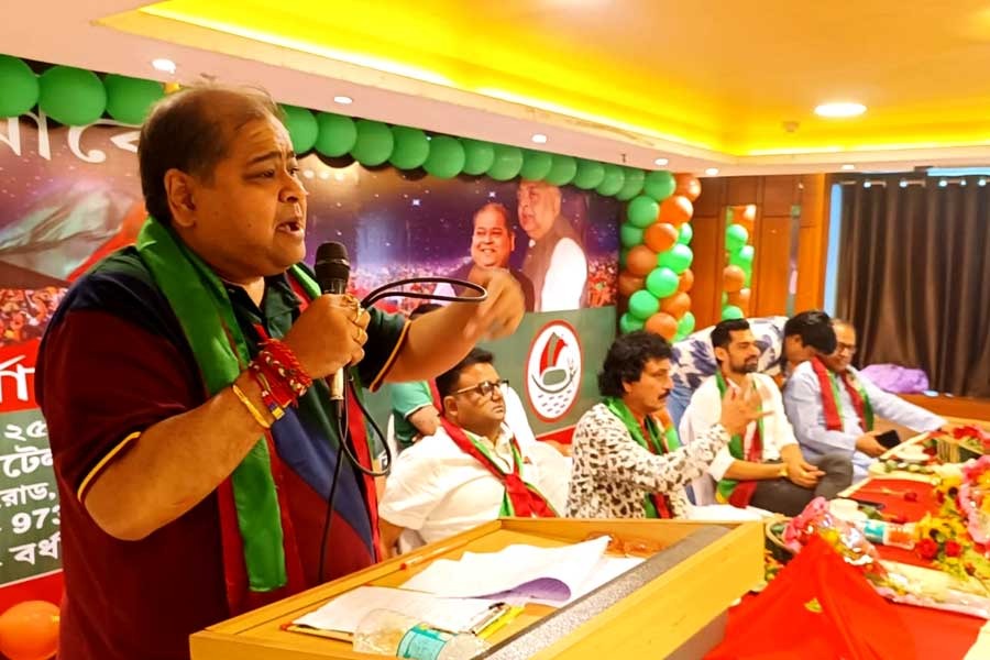 বর্ধমানে মোহন বাগান ক্লাবের নির্বাচনী বৈঠকে সৃঞ্জয় বোস