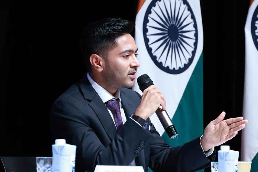 সন্ত্রাসের ‘পাগলা কুকুর’ লালন করছে পাকিস্তান, টোকিওতে ইসলামাবাদের মুখোশ খুললেন অভিষেক