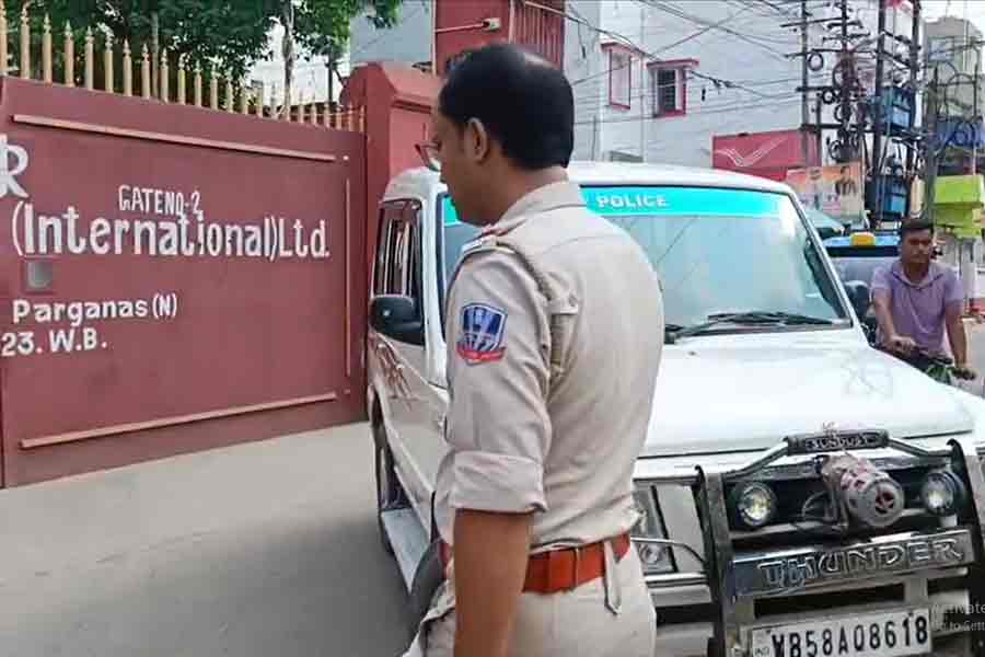 আচমকা বন্ধ ভাটপাড়ার চটকল, বেকার অন্তত ৫ হাজার শ্রমিক