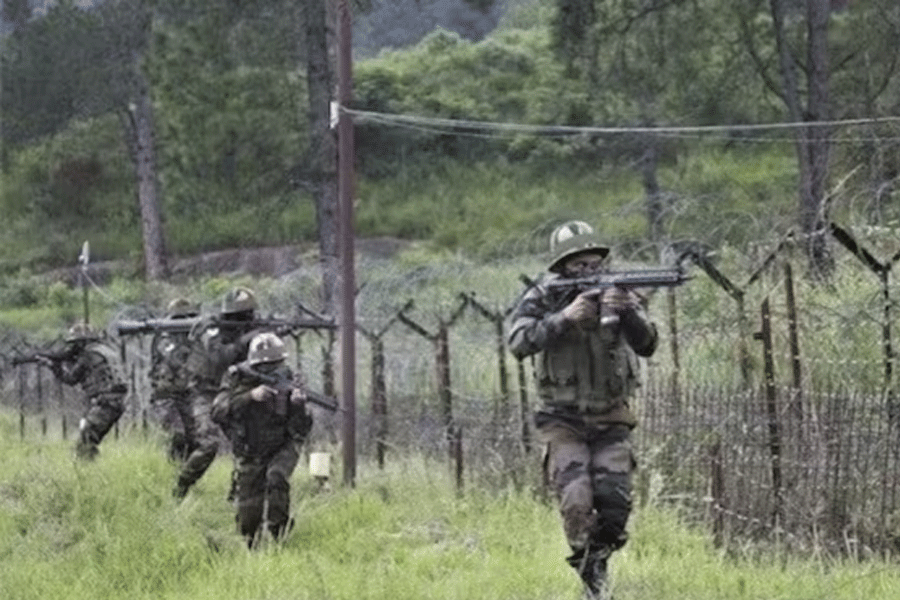 Pakistan continues unprovoked ceasefire violation along LoC in Jammu and Kashmir, Indian Army retaliates