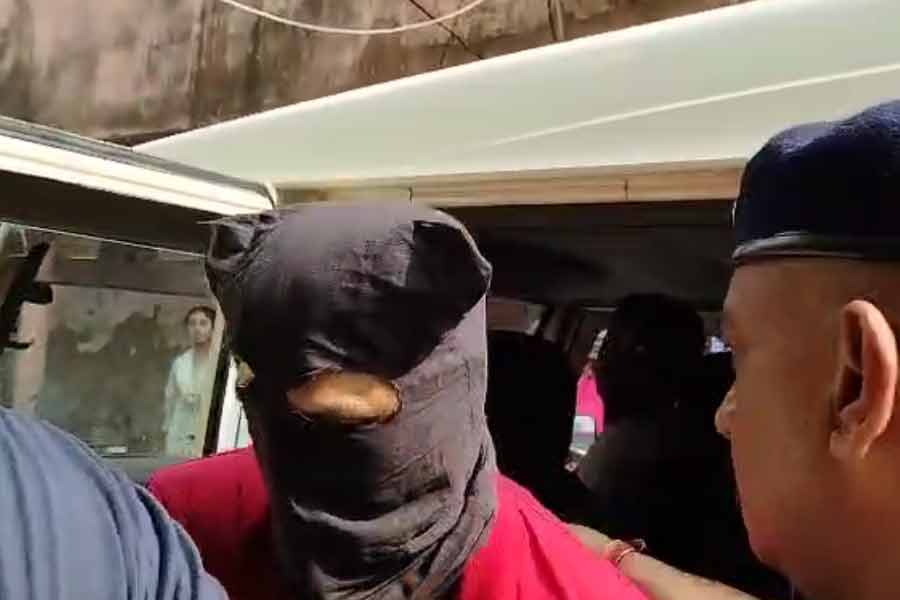 Police ASI arrested in Maldah