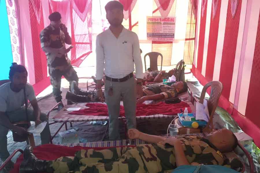 46 jawans donate blood at blood donation festival in Nadia