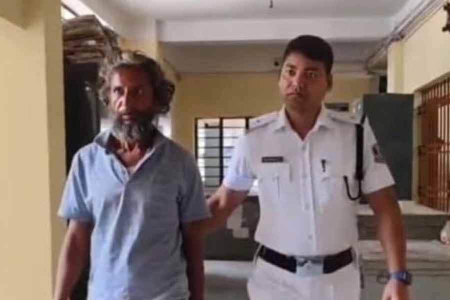 Bangladeshi spy arrested in Bagdogra