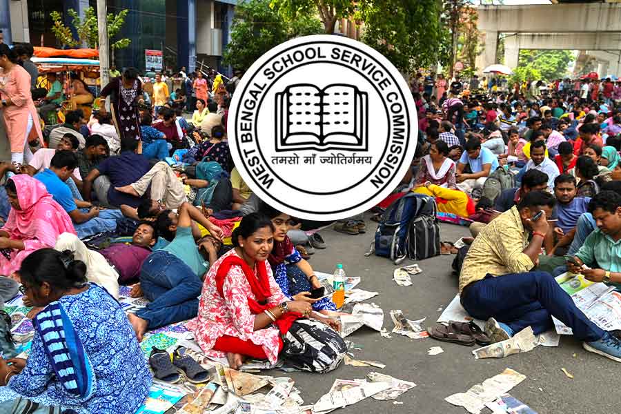 শিক্ষক নিয়োগের বিধিতে বদল SSC’র, সুবিধা পাবেন চাকরিহারা ‘যোগ্য’রা?