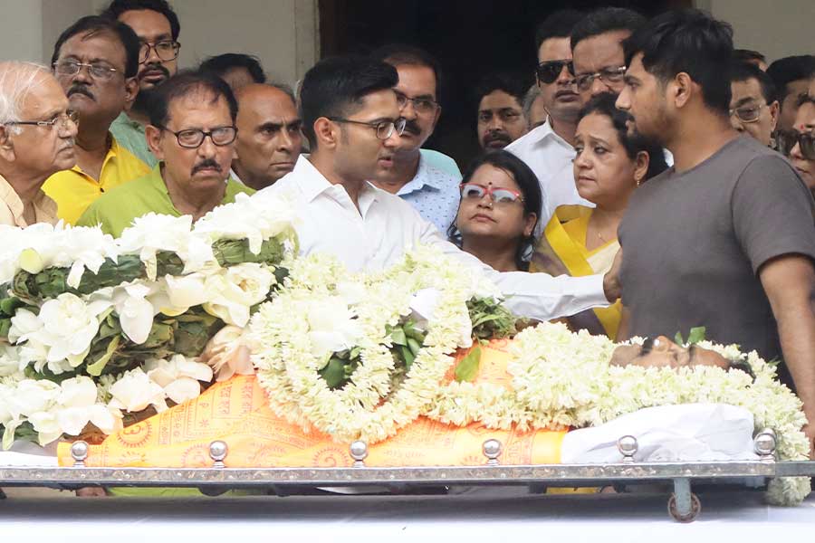 Abhishek Banerjee's message to son of died MLA Tapas Saha