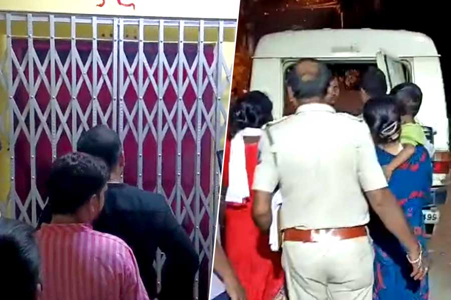 পানিহাটির ফ্ল্যাটে আনাগোনা, গ্রেপ্তার ২ বাংলাদেশি